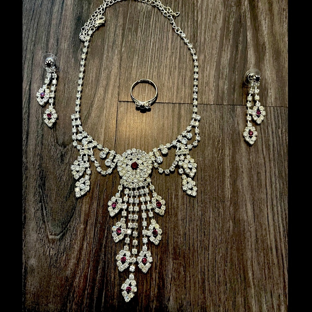 Beautiful Statement Necklace Set with Earrings and Ring